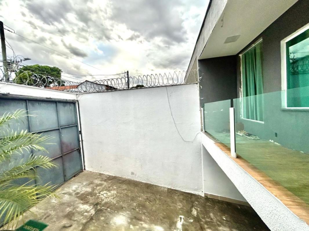 Casa, Serrano, 3 Quartos, 5 Vagas, 1 Suíte