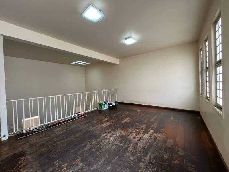 Casa, Nova Granada, 3 Quartos, 2 Vagas, 1 Suíte