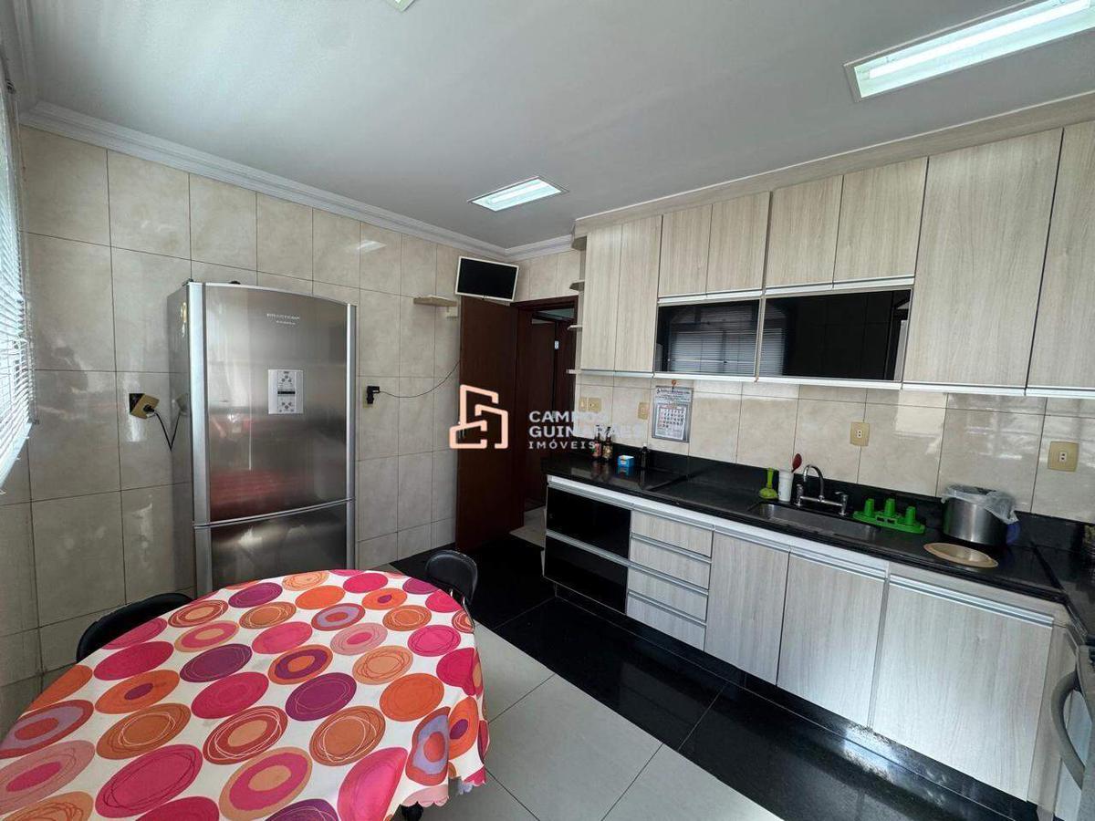 Apartamento, Barreiro, 3 Quartos, 2 Vagas, 1 Suíte