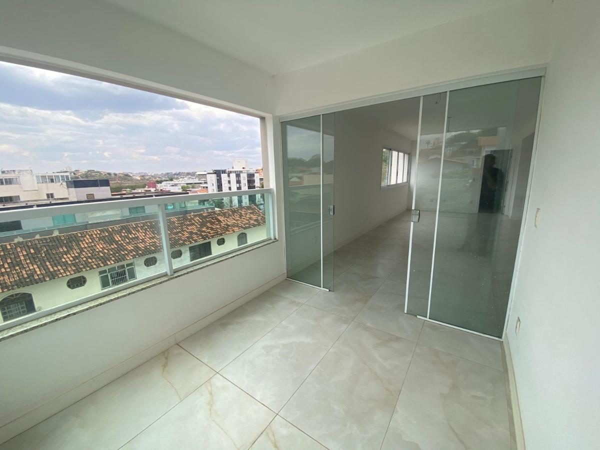 Apartamento, Jaraguá, 4 Quartos, 4 Vagas, 2 Suítes