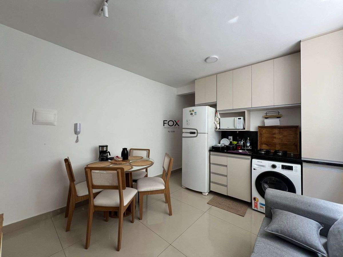 Apartamento, Sagrada Família, 2 Quartos, 1 Vaga