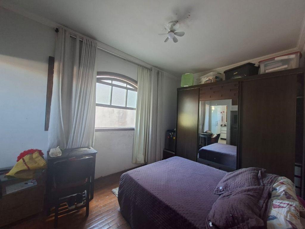 Casa, Terra Santa, 5 Quartos, 3 Vagas