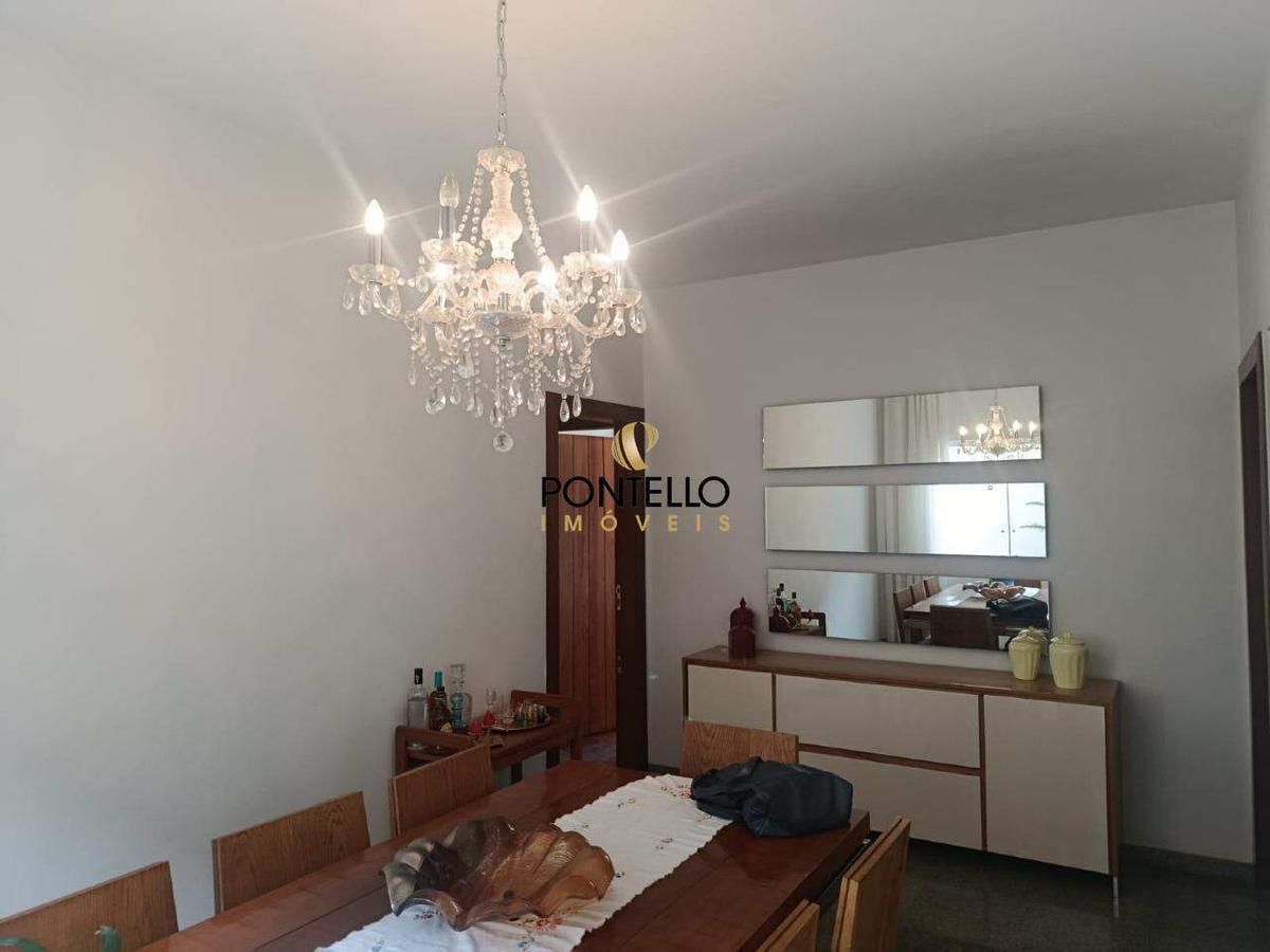 Casa, São Pedro, 5 Quartos, 4 Vagas, 2 Suítes