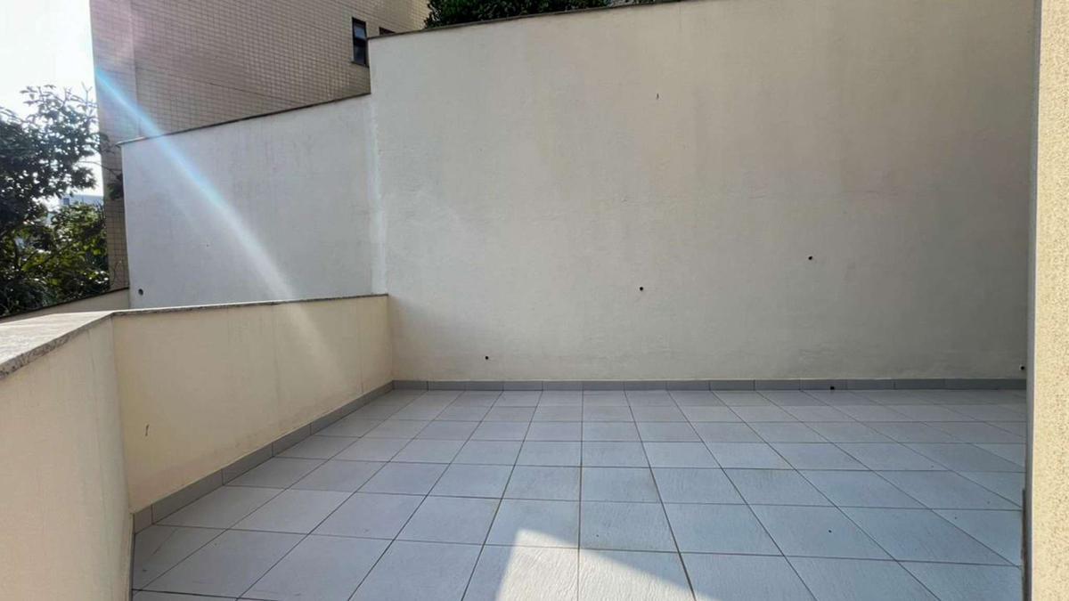 Apartamento, Serra, 2 Quartos, 2 Vagas, 1 Suíte