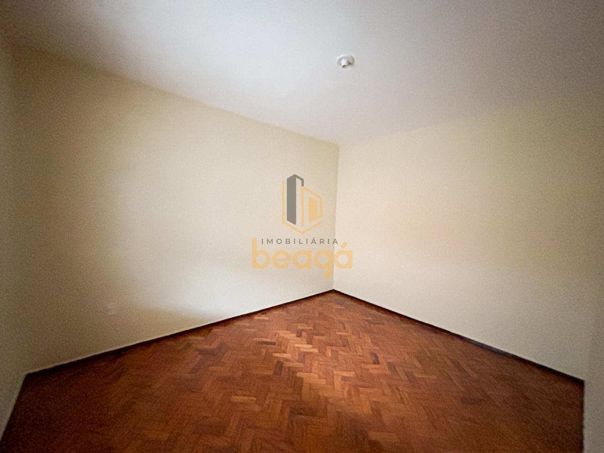 Casa, Glória, 2 Quartos, 1 Vaga