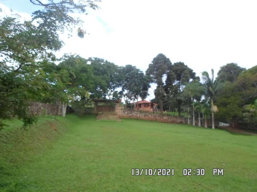 Fazenda, Centro, 3 Quartos, 0 Vaga
