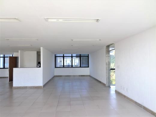 Andar, Estoril, 5 Vagas