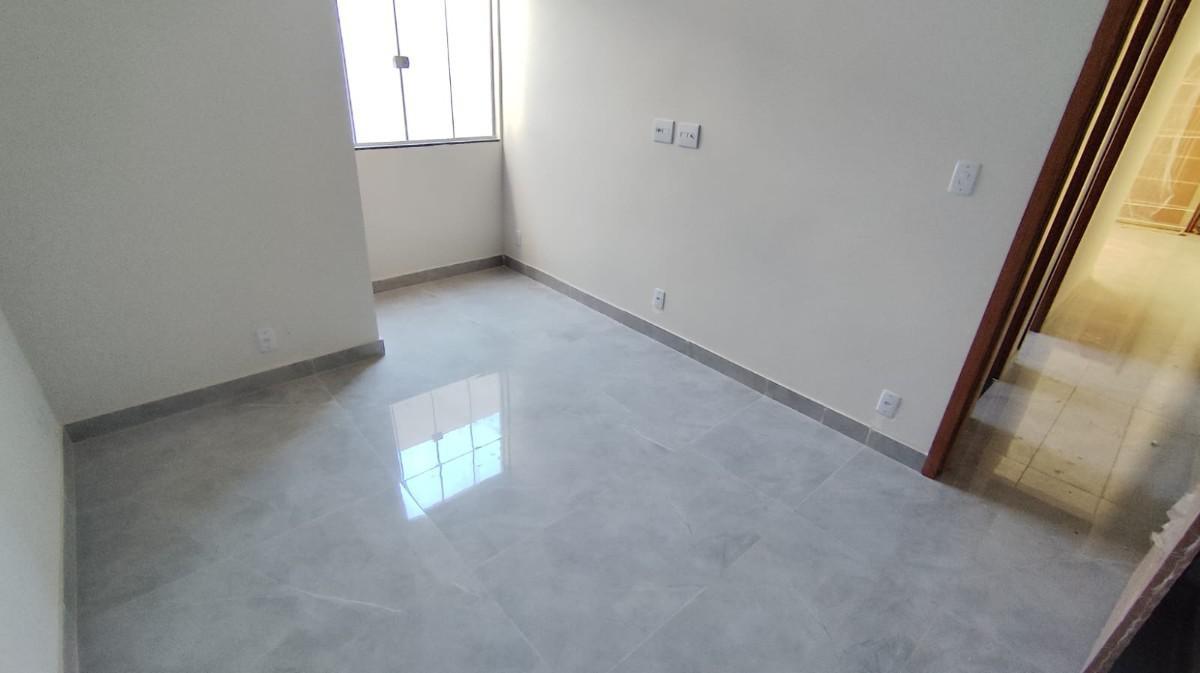 Casa, Alto das Flores, 2 Quartos, 2 Vagas, 1 Suíte