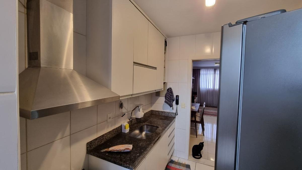 Apartamento, Vila Nova Vista, 4 Quartos, 2 Vagas, 1 Suíte