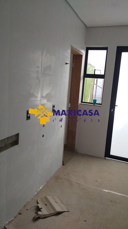 Casa, Planalto, 4 Quartos, 2 Vagas, 1 Suíte