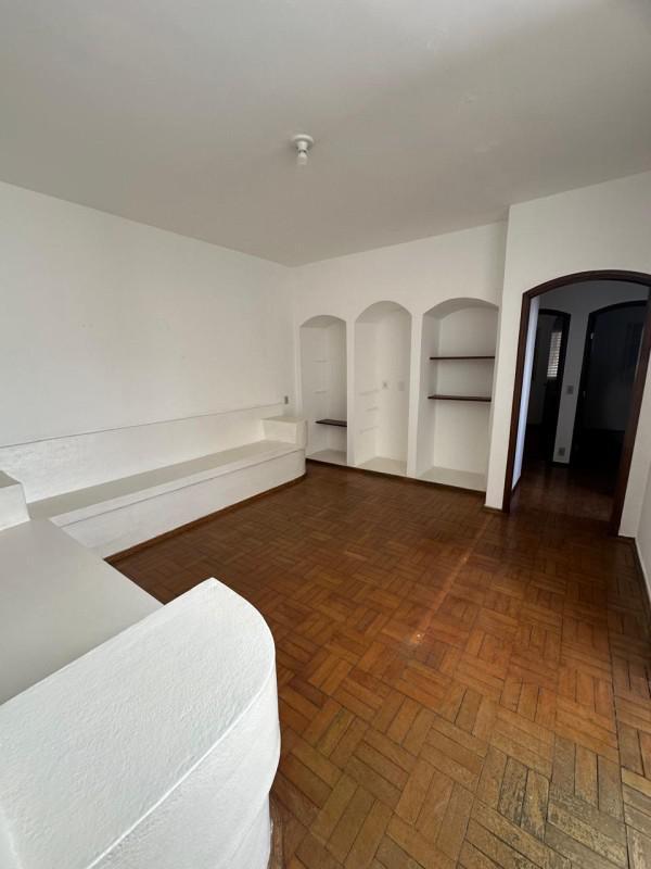 Casa, Vila Pinto, 6 Quartos, 0 Vaga, 1 Suíte