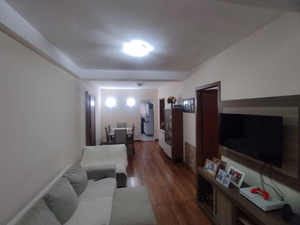 Casa, Adelmolândia, 2 Quartos, 1 Vaga, 1 Suíte