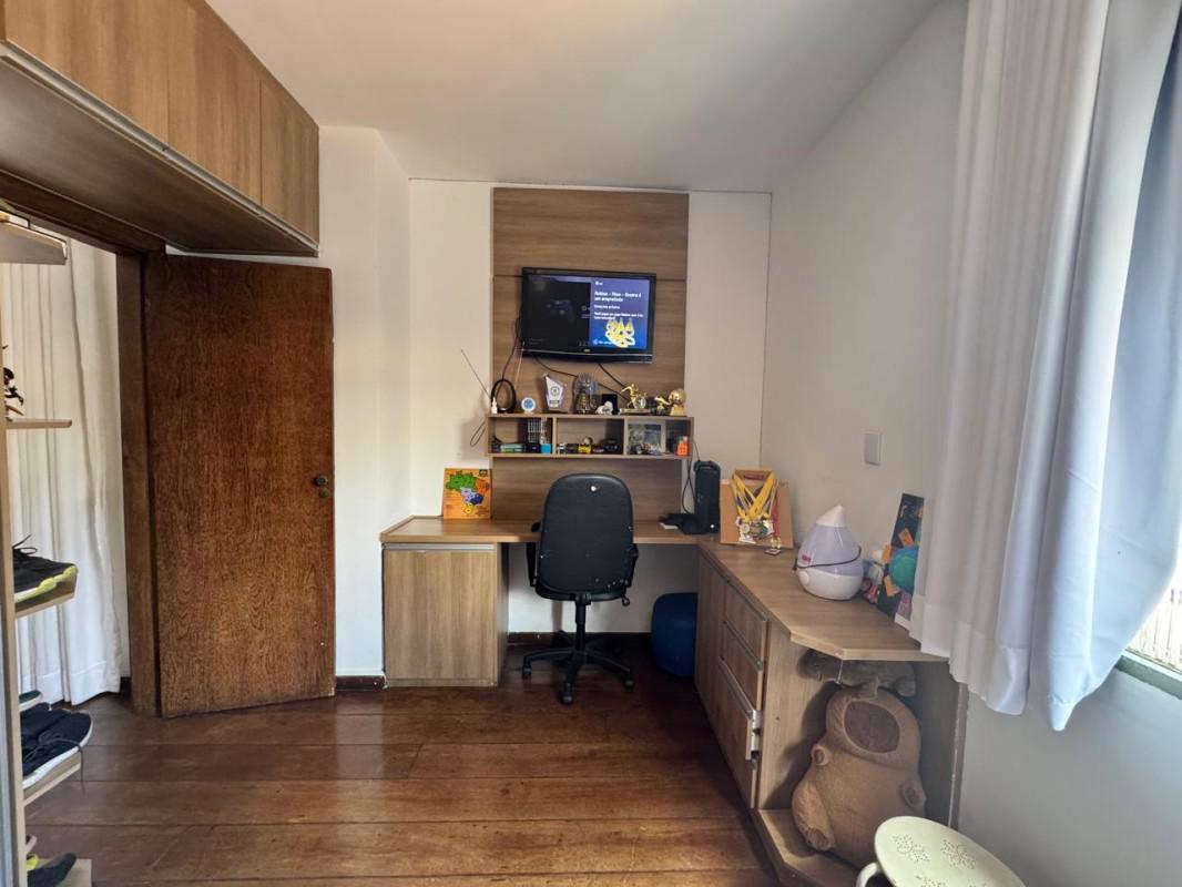 Casa, Sagrada Família, 3 Quartos, 3 Vagas, 1 Suíte