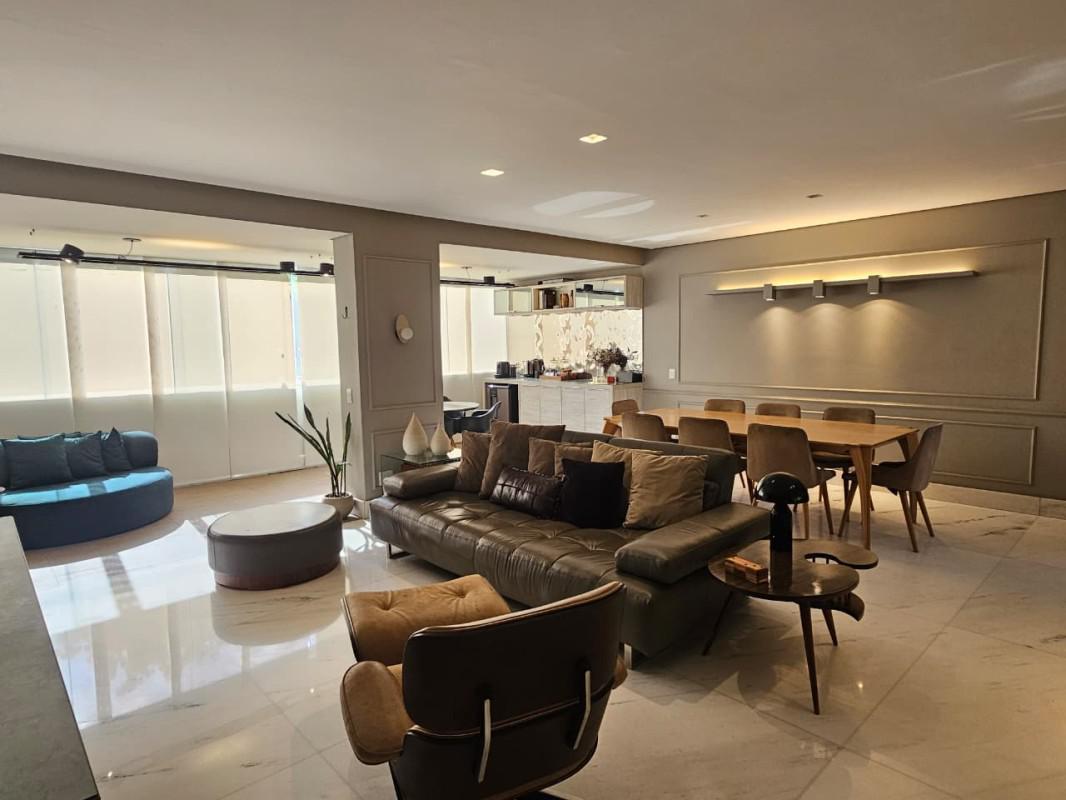 Apartamento, Luxemburgo, 4 Quartos, 3 Vagas, 1 Suíte