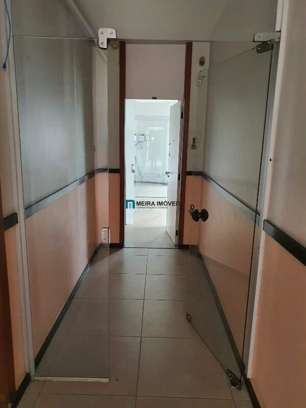 Sala, Luxemburgo, 0 Quarto, 3 Vagas