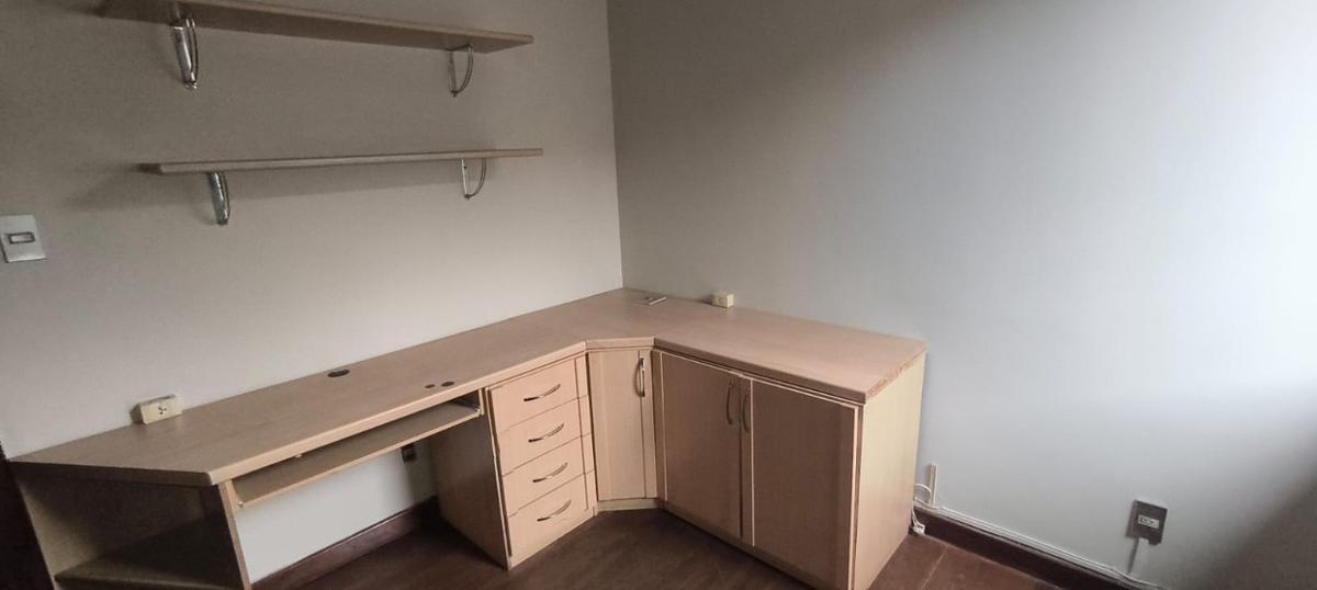 Casa, Itapoã, 5 Quartos, 4 Vagas, 1 Suíte
