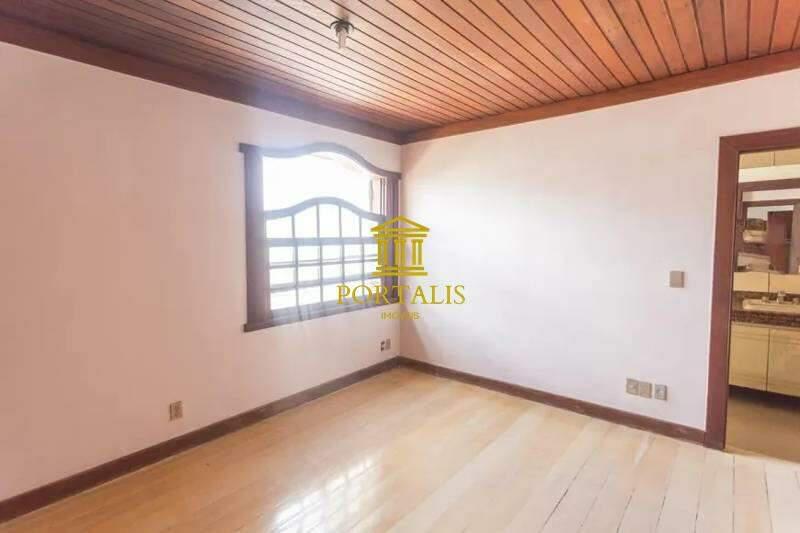 Casa, Serra, 5 Quartos, 4 Vagas, 3 Suítes