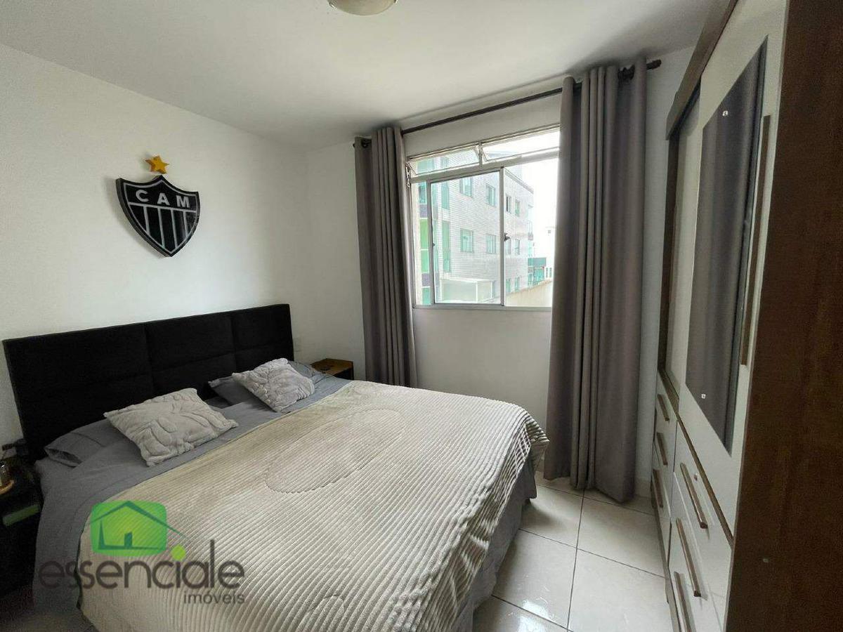 Apartamento, Europa, 2 Quartos, 1 Vaga