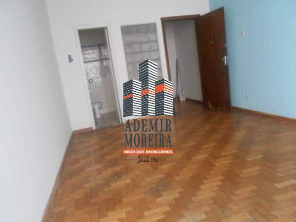 Sala, Centro