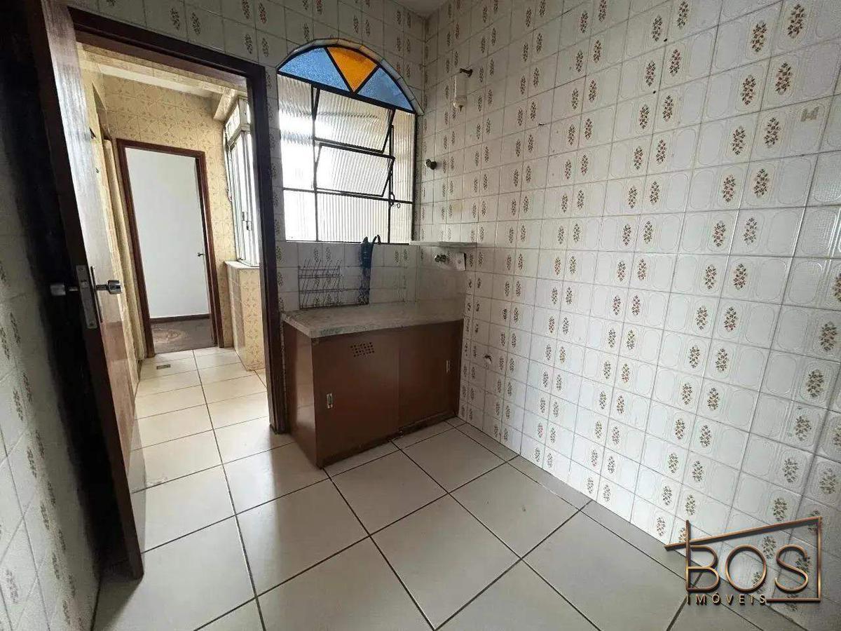 Apartamento, Sagrada Família, 2 Quartos, 0 Vaga