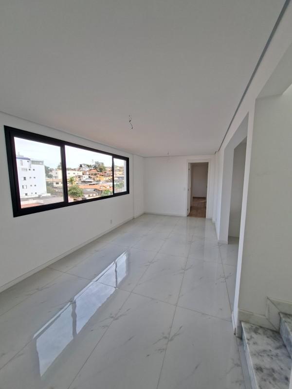 Cobertura, Santa Rosa, 3 Quartos, 2 Vagas, 1 Suíte
