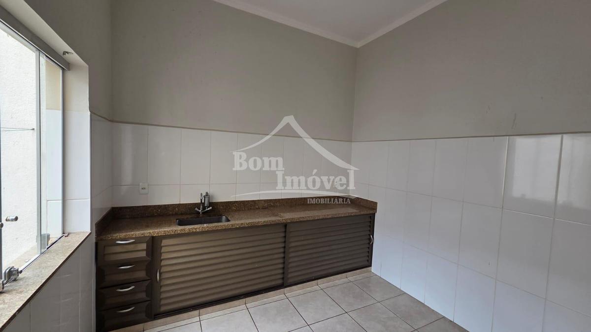 Andar, Centro, 0 Quarto, 0 Vaga