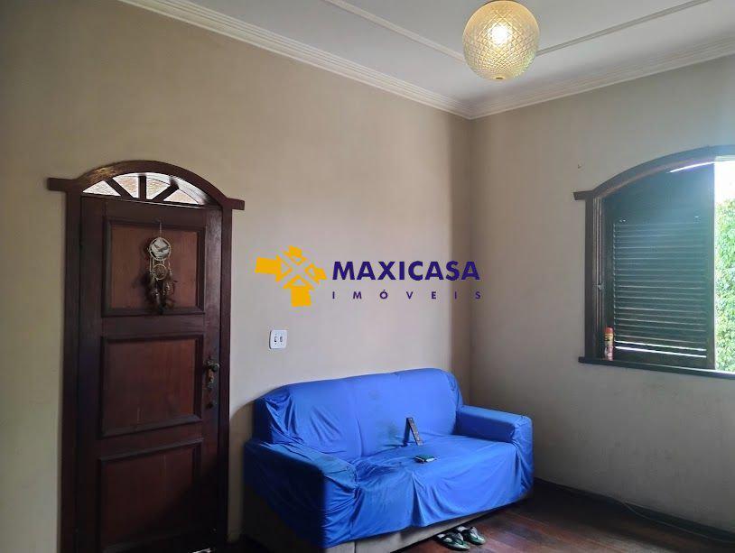 Casa, Nossa Senhora da Saúde, 4 Quartos, 2 Vagas, 1 Suíte