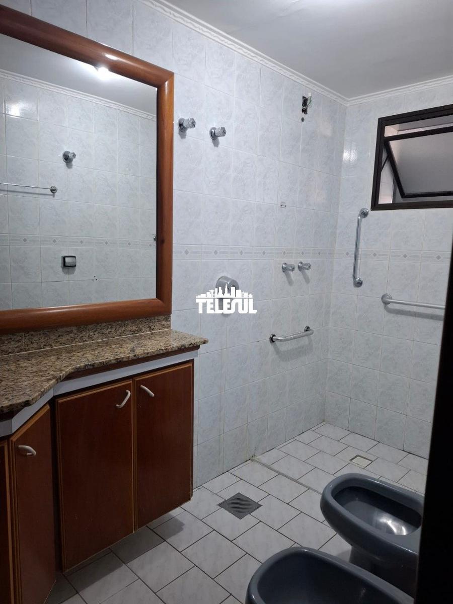 Apartamento, Centro, 4 Quartos, 2 Vagas, 1 Suíte