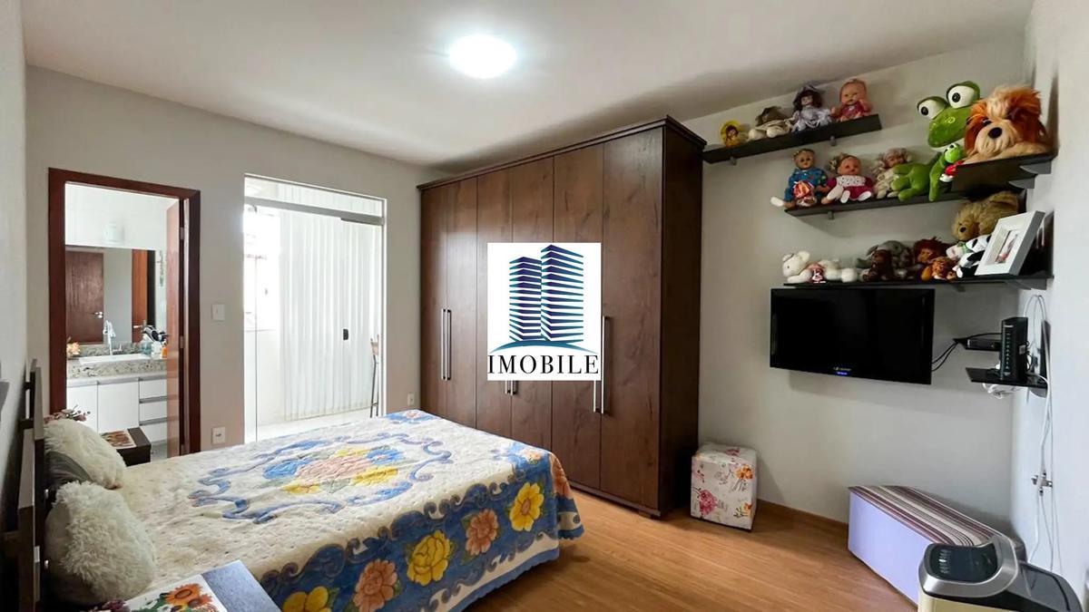 Casa, Santa Efigênia, 3 Quartos, 2 Vagas, 2 Suítes