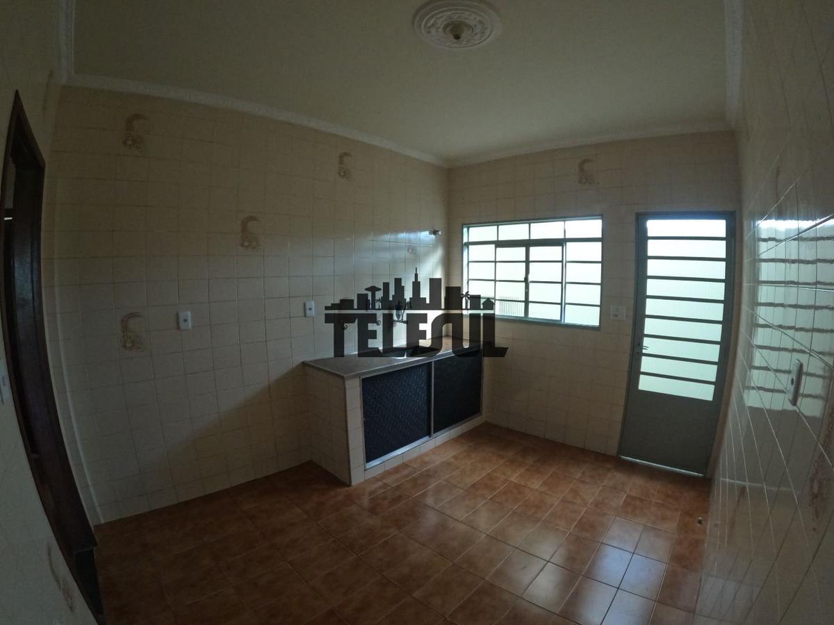 Casa, Jardim Sion, 3 Quartos, 0 Vaga, 1 Suíte