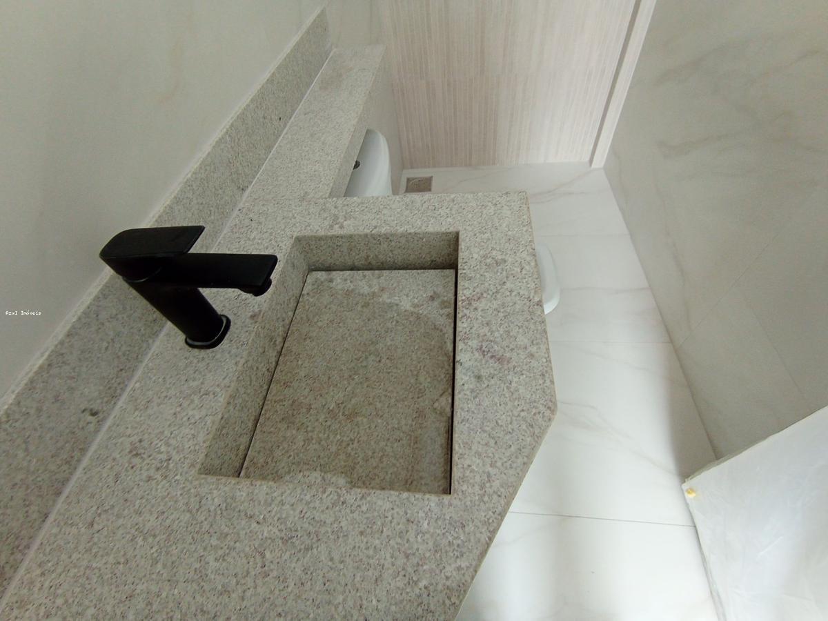 Casa, Planalto, 3 Quartos, 2 Vagas, 1 Suíte