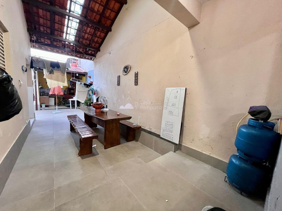 Casa, Itapoã, 4 Quartos, 6 Vagas, 2 Suítes