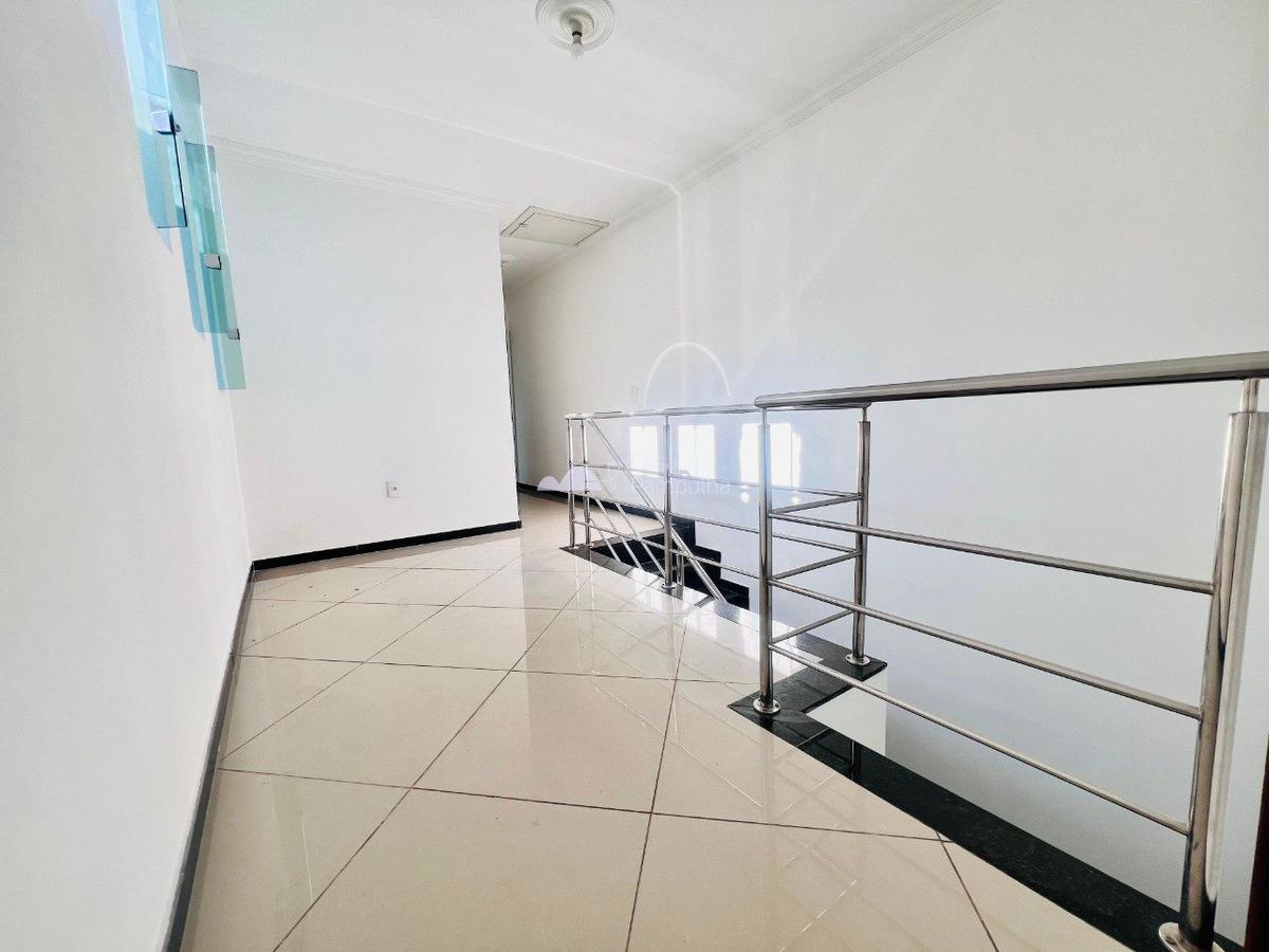 Casa, Céu Azul, 3 Quartos, 4 Vagas, 1 Suíte