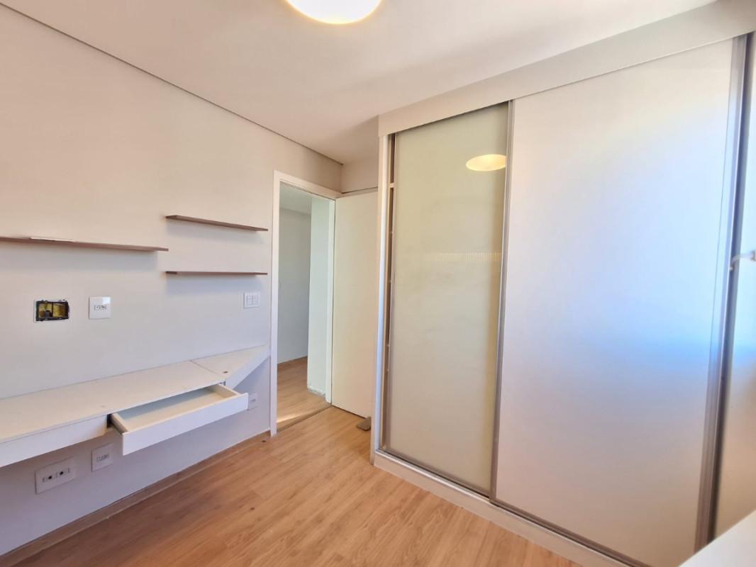 Apartamento, Sagrada Família, 3 Quartos, 2 Vagas, 1 Suíte