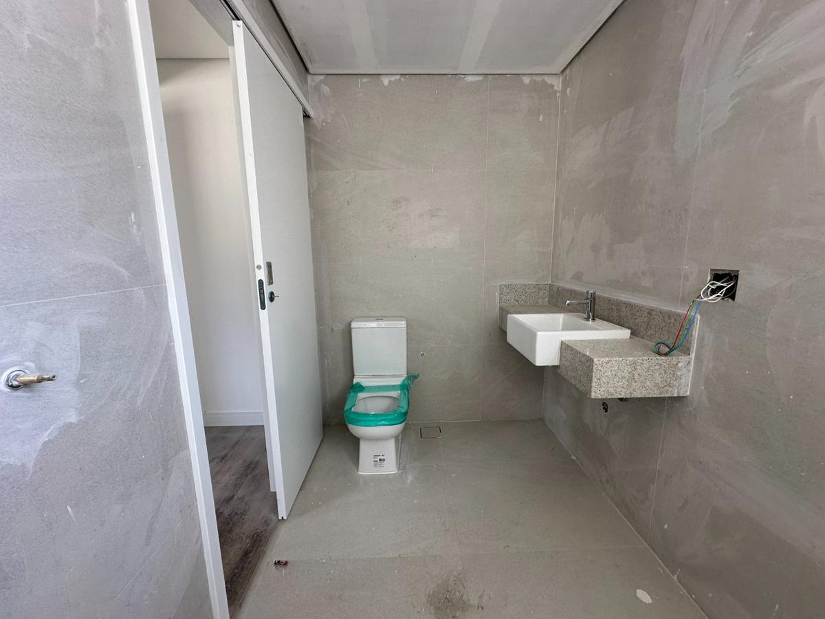 Cobertura, Cidade Nova, 3 Quartos, 3 Vagas, 1 Suíte