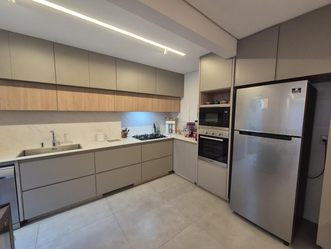 Apartamento, Nova Suíssa, 3 Quartos, 2 Vagas, 1 Suíte