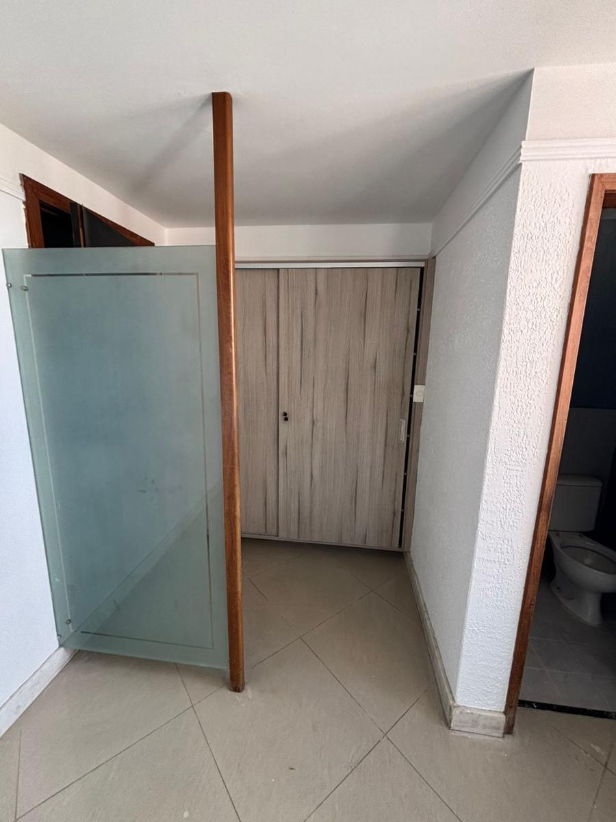 Sala, Floresta, 0 Quarto, 2 Vagas