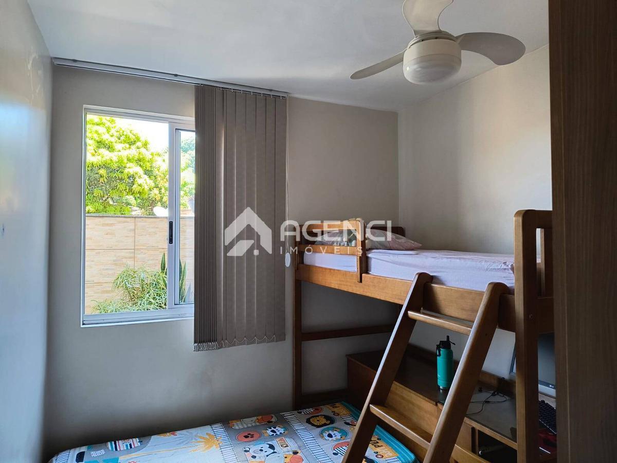 Apartamento, Glória, 2 Quartos, 0 Vaga, 0 Suíte