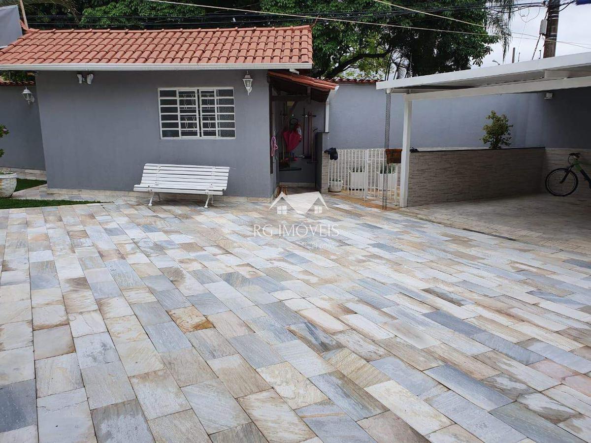 Casa, Milionários, 4 Quartos, 11 Vagas, 1 Suíte