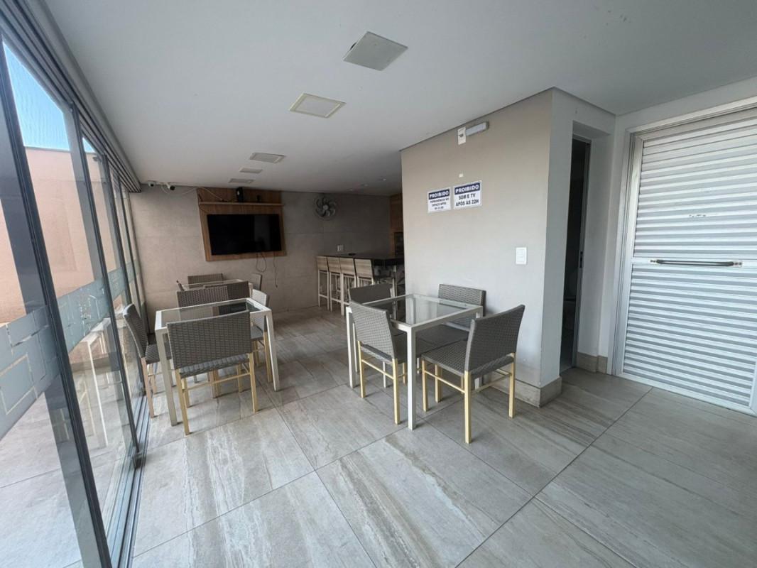 Apartamento, Serrano, 3 Quartos, 2 Vagas, 1 Suíte
