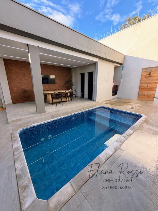 Casa, Campos Elíseos, 3 Quartos, 4 Vagas, 1 Suíte