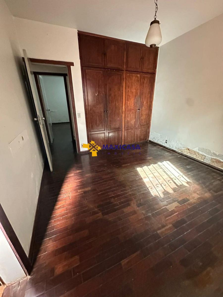 Casa, Ouro Preto, 3 Quartos, 3 Vagas, 1 Suíte