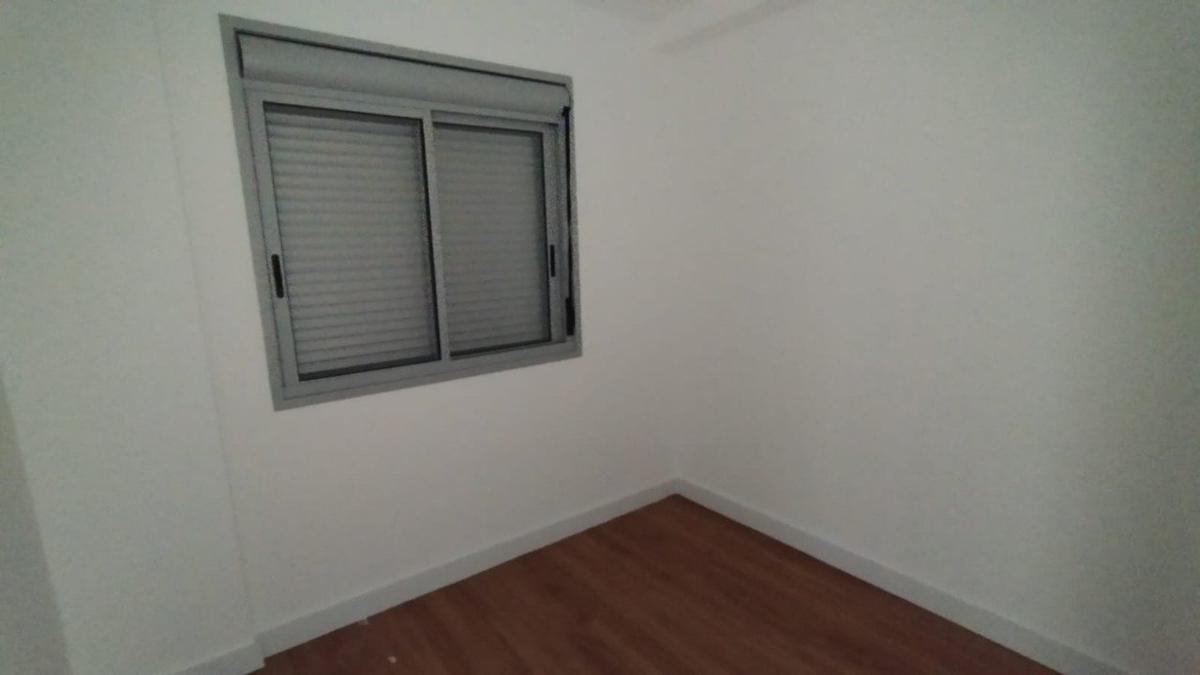 Apartamento, Sagrada Família, 3 Quartos, 2 Vagas, 1 Suíte