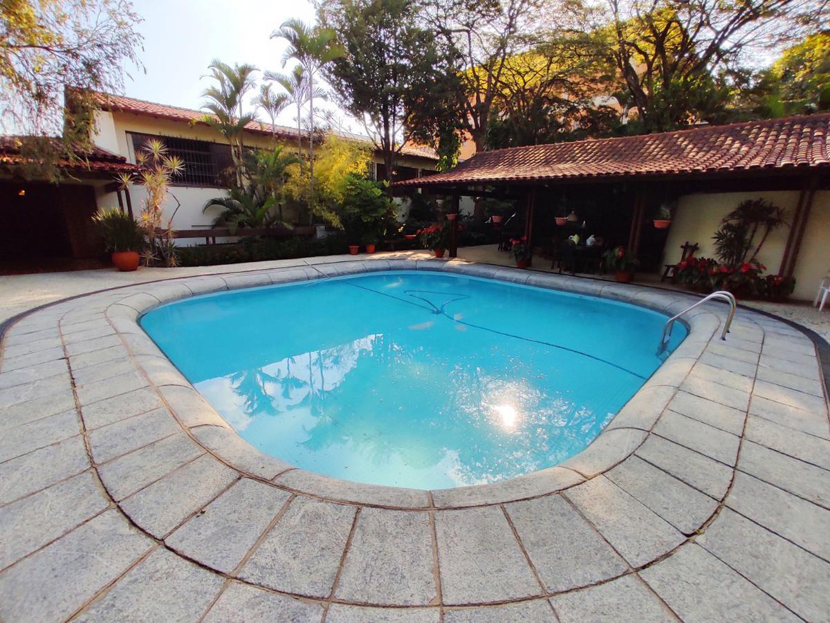 Casa, São Luiz (pampulha), 7 Quartos, 8 Vagas, 3 Suítes