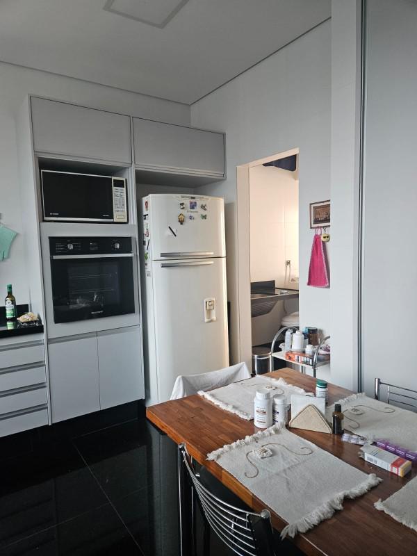 Casa, Santa Lúcia, 4 Quartos, 6 Vagas, 4 Suítes