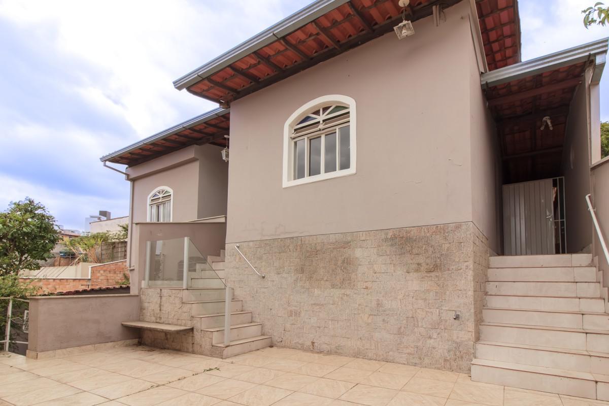 Casa, União, 5 Quartos, 3 Vagas, 1 Suíte