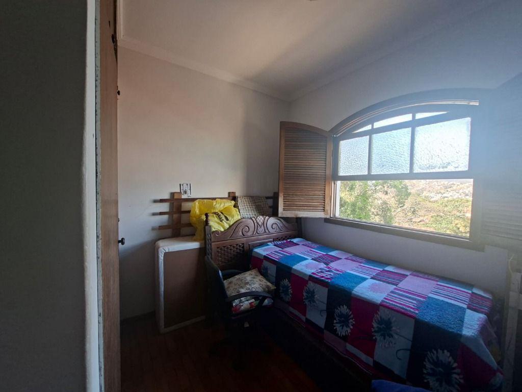 Casa, Terra Santa, 5 Quartos, 3 Vagas