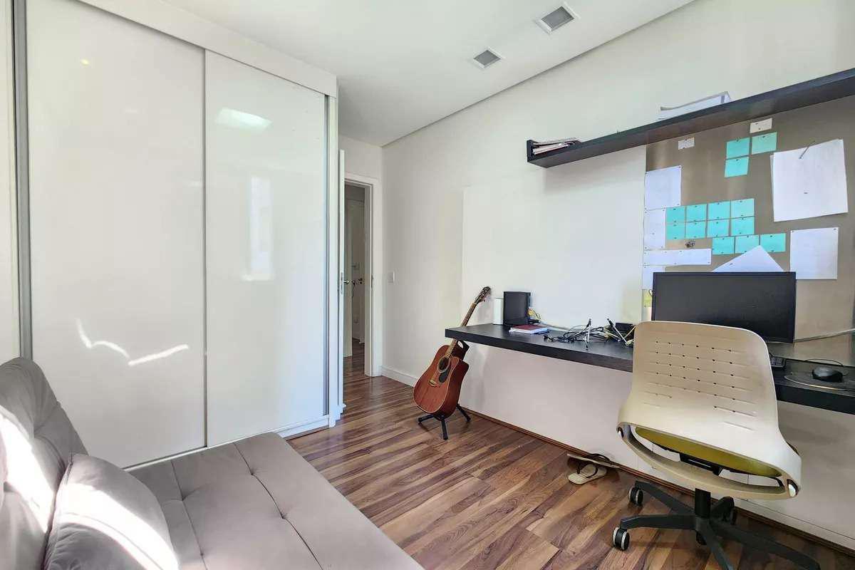 Apartamento, Luxemburgo, 4 Quartos, 3 Vagas, 2 Suítes