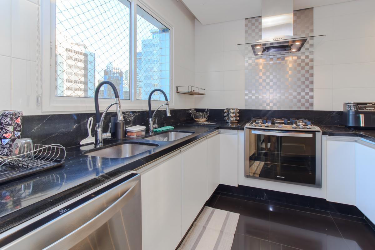 Apartamento, Funcionários, 4 Quartos, 4 Vagas, 4 Suítes