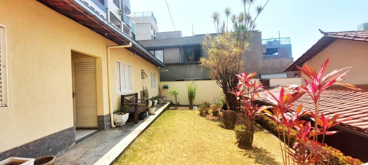 Casa, Coração Eucarístico, 3 Quartos, 4 Vagas, 1 Suíte